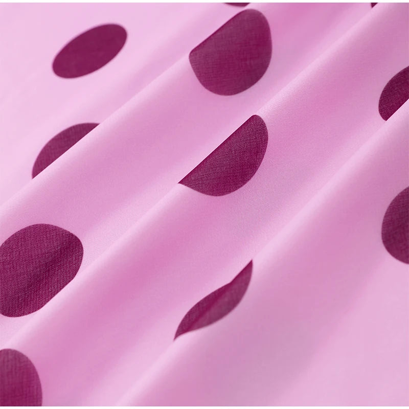 Pinkes Chiffon-Kleid mit Polka-Dots